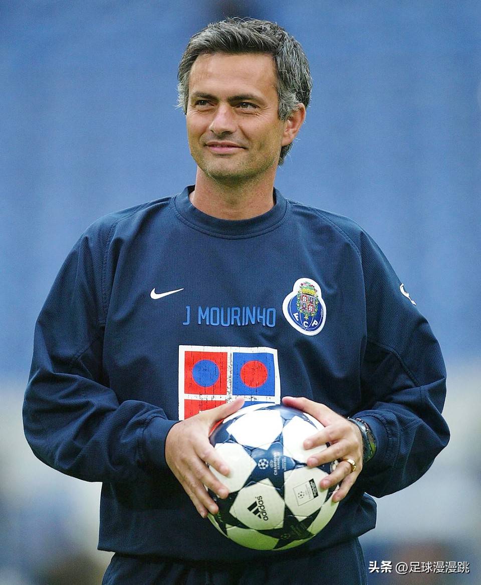 穆帅染疫，葡杯失利，本菲卡客战波尔图阴霾笼罩，归途再添堵